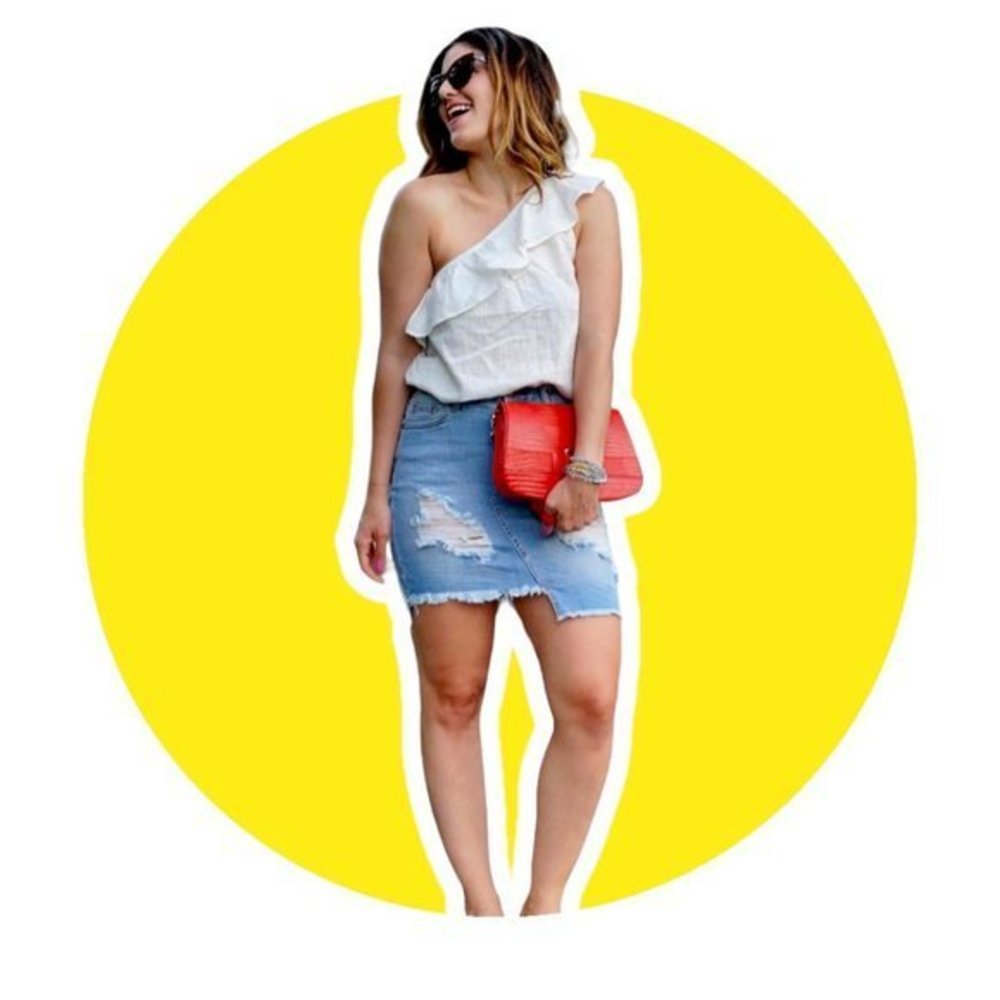 2/$20 Old Navy One Shoulder Lightweight Top Womens White Small Petite Ruffle